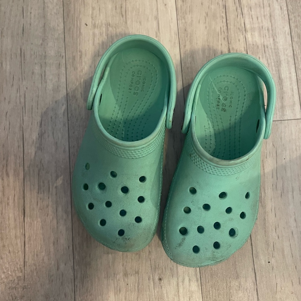 Kids toddler crocs mint green 12c
